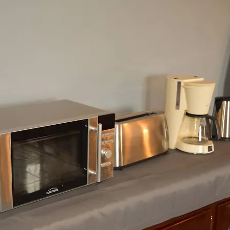 The Emigrant House By Pontanegraazores منزل للإقامة