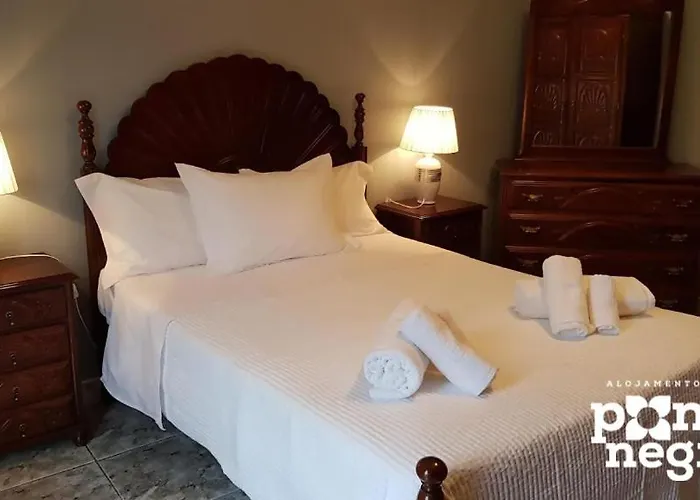 The Emigrant House By Pontanegraazores * Biscoitos (Terceira)