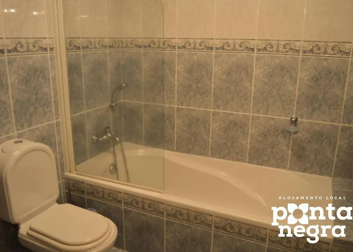 The Emigrant House By Pontanegraazores Accommodatie bij particulieren Biscoitos (Terceira)