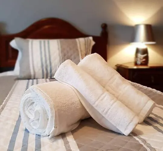 Accommodatie bij particulieren The Emigrant House By Pontanegraazores Biscoitos (Terceira)