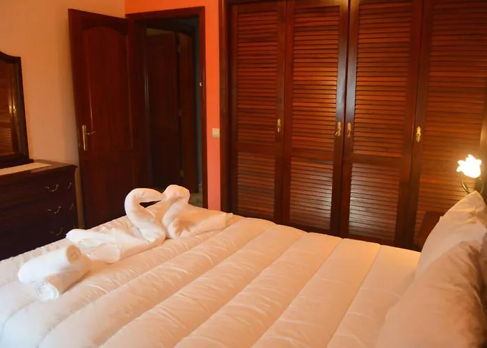 The Emigrant House By Pontanegraazores Accommodatie bij particulieren *